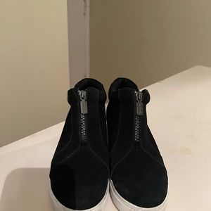 Blondo waterproof shoes